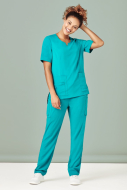 WOMENS TAILORED FIT ROUND NECK SCRUB TOP CST942LS